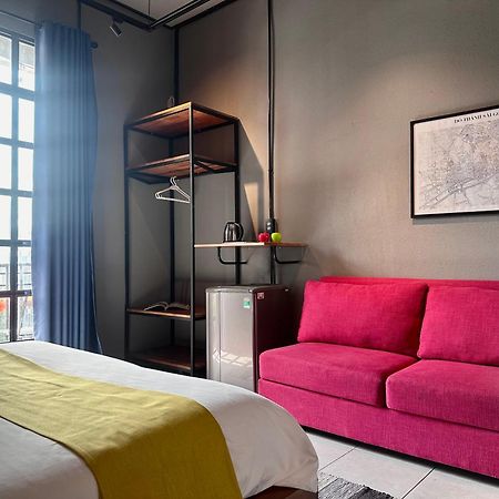 Circadian Industrial Studios On Nguyen Hue Хошимин Экстерьер фото
